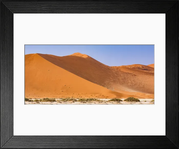 Framed Print : Dunes in the Namib Naukluft Park in Namibia