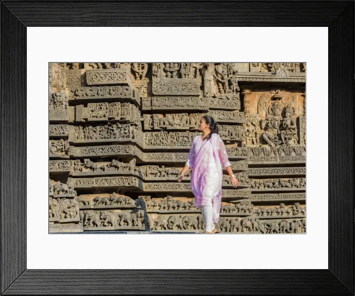 Framed Print : Carvings at the Hoysaleswara Temple at Halebid in Karnataka, India Framed Print : Carvings at the Hoysaleswara Temple at Halebid in Karnataka, India