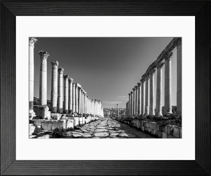 Framed Print : A street in the Roman city in Jerash, Jordan Framed Print : A street in the Roman city in Jerash, Jordan
