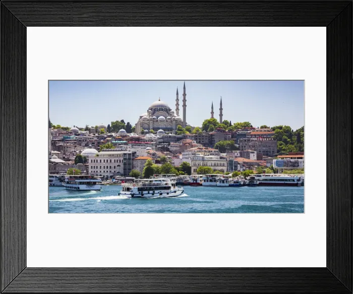 Framed Print : Süleymaniye Mosque in Istanbul, Turkey Framed Print : Süleymaniye Mosque in Istanbul, Turkey