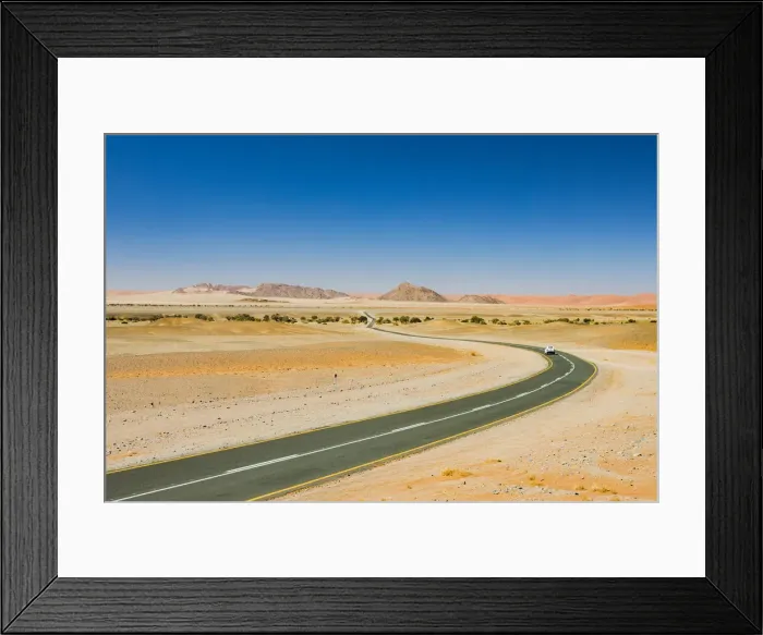 Framed Print : Desert scenery in Namib-Naukluft National Park, Namibia