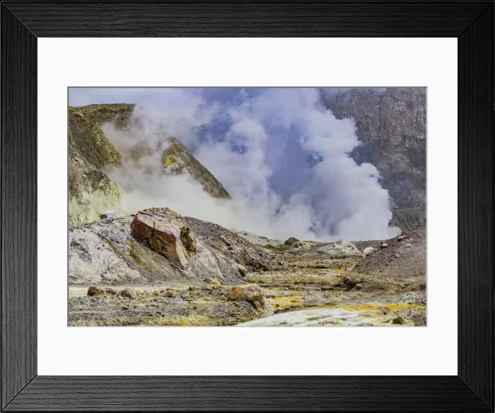 Framed Print : The volcanic White Island in Bay of Plenty, New Zealand