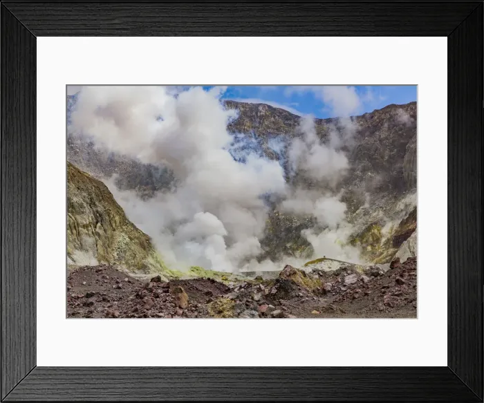 Framed Print : The volcanic White Island in Bay of Plenty, New Zealand