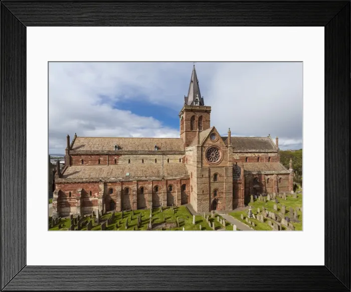 Framed Print : St Magnus Cathedral, Kirkwall, Orkney, Scotland