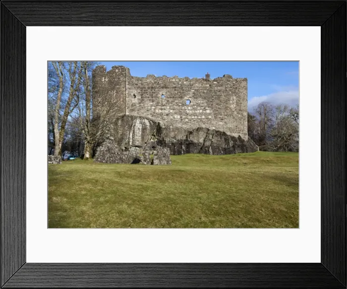 Framed Print : Dunstaffnage Castle in Argyll and Bute, Scotland