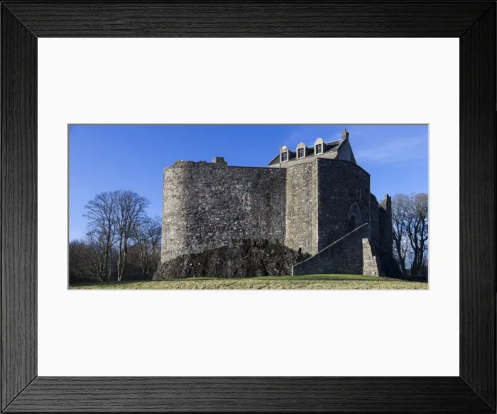 Framed Print : Dunstaffnage Castle in Argyll and Bute, Scotland