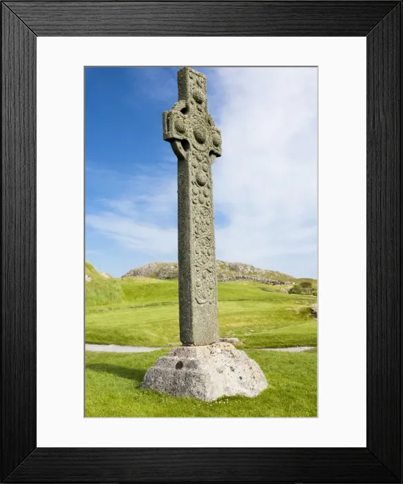 Framed Print : St Martin`s Cross on Iona, Scotland