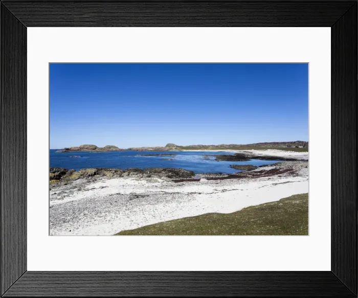 Framed Print : Bay at the back of the Ocean on Iona, Scotland