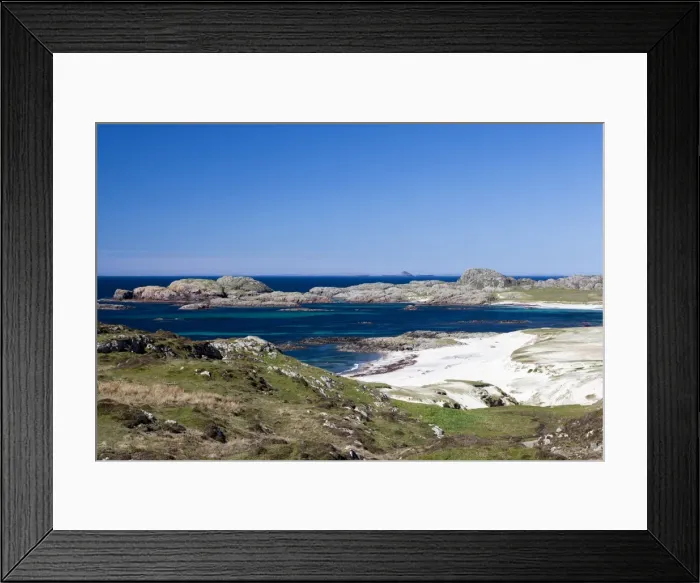Framed Print : Bay at the back of the Ocean on Iona, Scotland