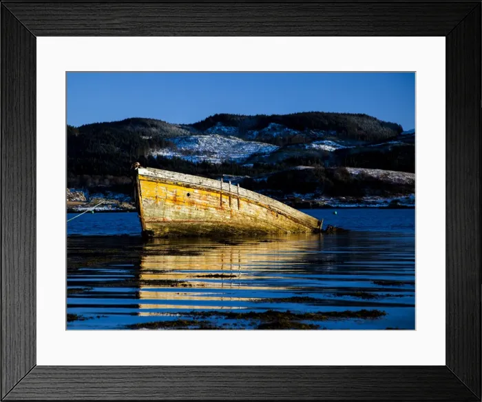 Framed Print : Boatwreck in Loch Craignish, Argyll & Bute, Scotland