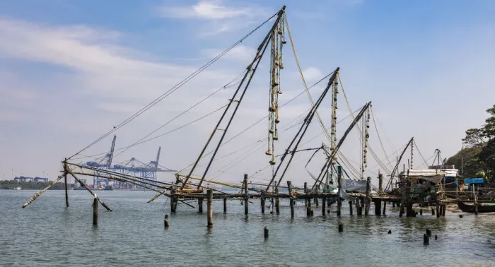 Framed Print : The Chinese fishing nets at Fort Kochi in Kerala, India