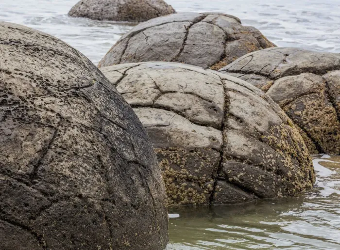 Framed Print : The Moeriki Boulders at Moeriki in Otago, New Zealand