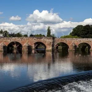 Devorgilla Bridge over the River Nith, Dumfries, Scotland Devorgilla Bridge over the River Nith, Dumfries, Scotland