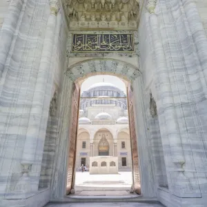 S&uuml;leymaniye Mosque in Istanbul, Turkey