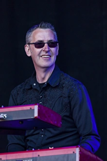 Lorn Prints: Alan Scobie of Skerryvore playing at Oban Live in Scotland