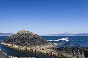 Images Dated 2011: Columnar basalt, Staffa, Scotland