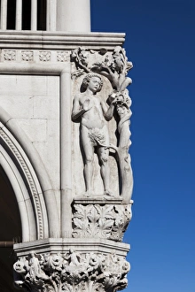Italy Prints: The Doge`s Palace, Venice, Italy