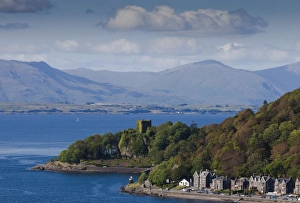 Images Dated 2011: Dunollie Castle at Oban in Argyll and Bute, Scotland