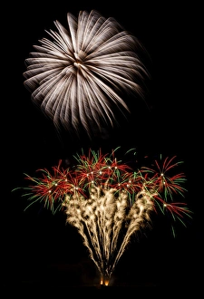 Lorn Prints: A Guy Fawkes Night firework display in Oban