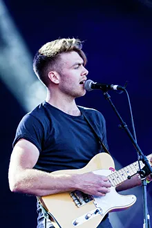 Trending: Will Irvine of Hunter & the Bear playing at Oban Live in Scotland