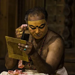 India Prints: A Kathakali performance at Fort Kochi in Kerala, India