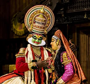 India Prints: A Kathakali performance at Fort Kochi in Kerala, India