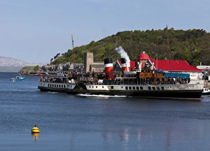 Fishing Boats Prints: The paddleship Waverley at Oban in Argyll and Bute, Scotland