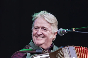 Lorn Prints: The Scottish accordianist Phil Cunningham playing at Oban Live 2016