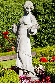 Images Dated 2012 August: A statue in the Gatehouse of Fleet Town Hall garden, Scotland