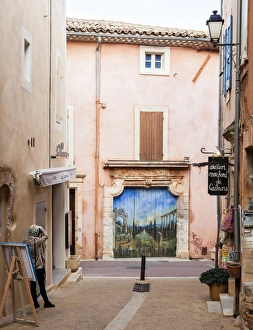 Street Prints: A street in the town of Rousillon in France