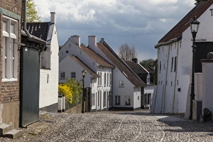 Houses Prints: Whitewashed houses in Thorn, Netherlands